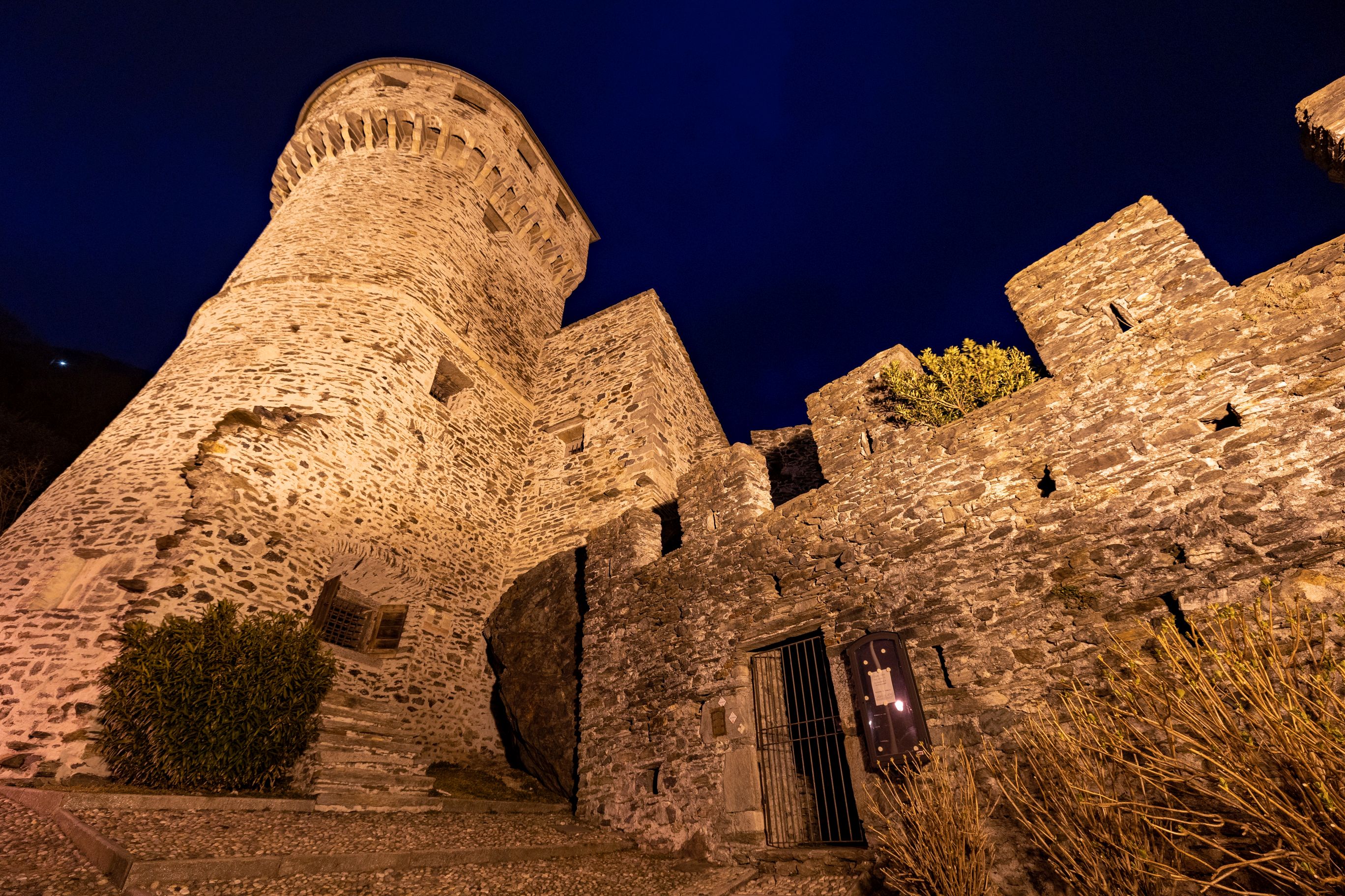 Castello Visconteo Vogogna Distretto dei Laghi
