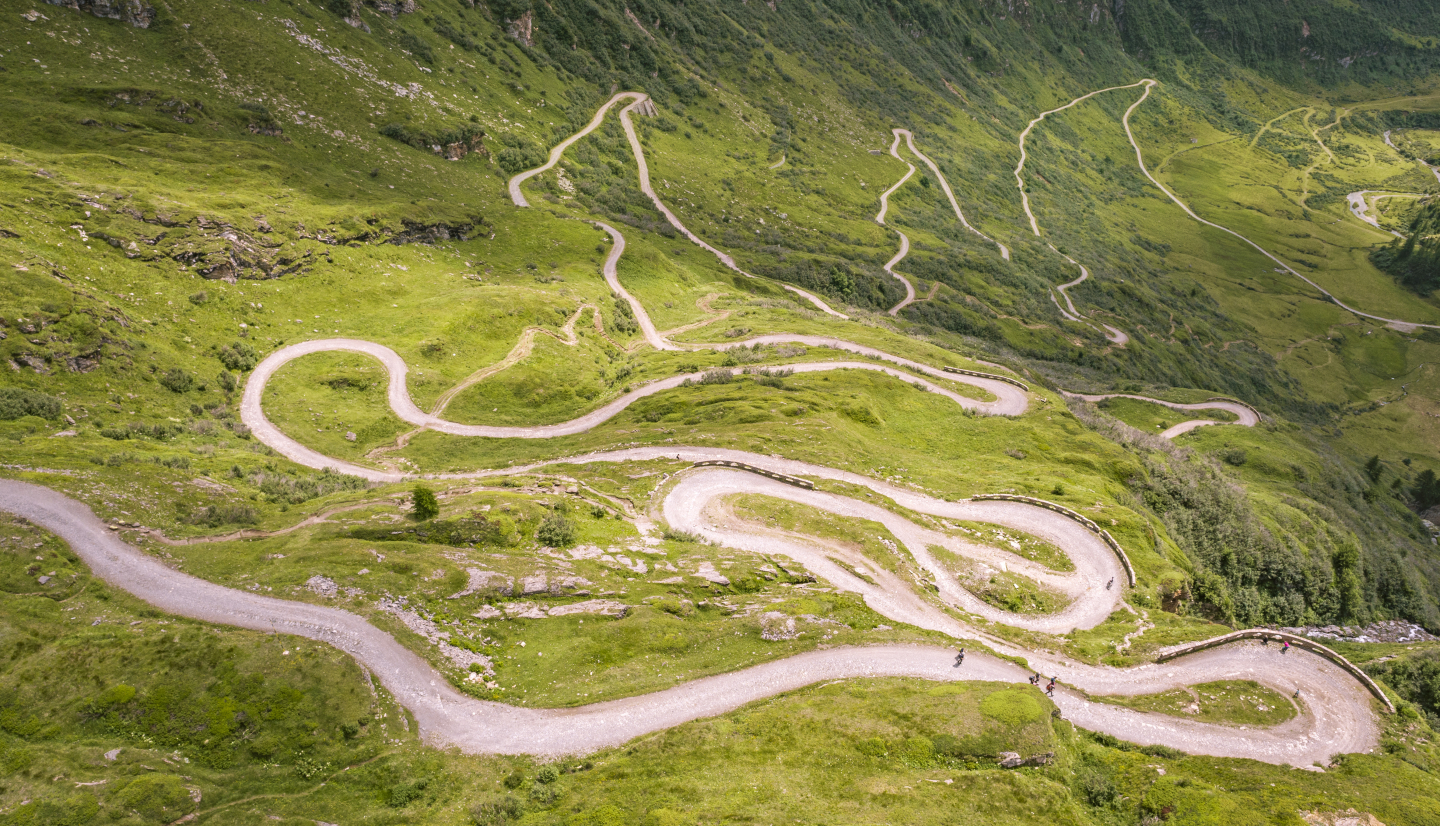 Strada Riale - Passo San Giacomo